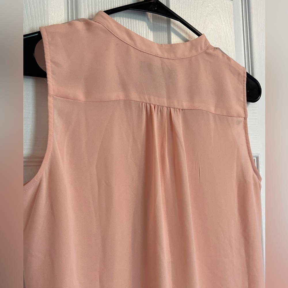 Banana Republic Sleeveless Ruffle-Placket Blouse Luminous Peach Size Small - Picture 9 of 11